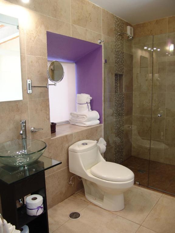 Casa Del Tio Hotel Boutique سان ميغيل دي الليندي الغرفة الصورة Bathroom